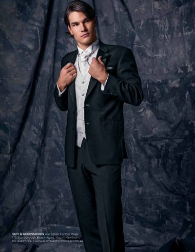 WWB03 | Chris Huzzard Studios - Australian Formal Wear | 2