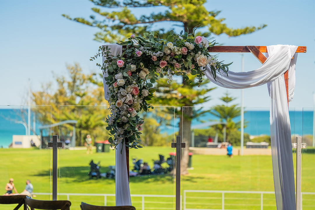 Mullaloo Beach Hotel 