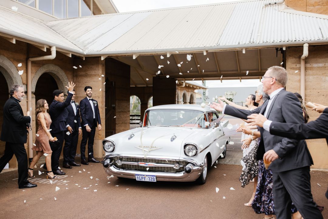 La Bella Wedding Cars petals