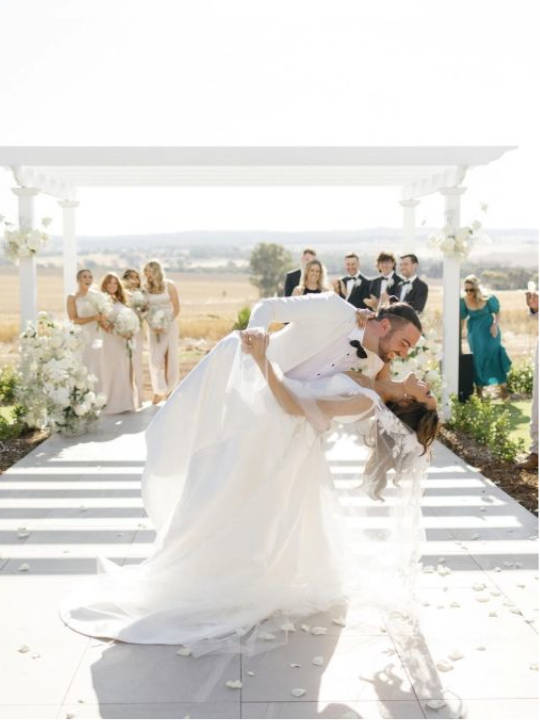 Hamptons Farm Estate