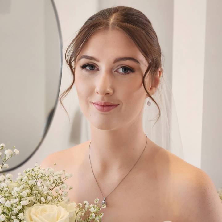 Ambra'sMakeupArtistry-beautifulmakeupforweddings Temple and Grace_Wedding Jewellery_Jewellery_Perth_Perth Wedding Jewellery_Western Australia Wedding & Bride
