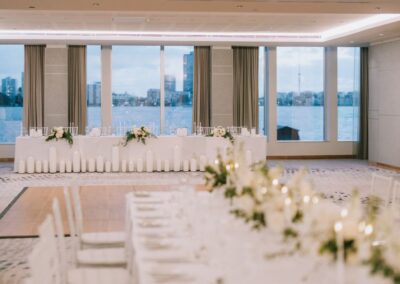 DoubleTree by Hilton Perth Waterfront